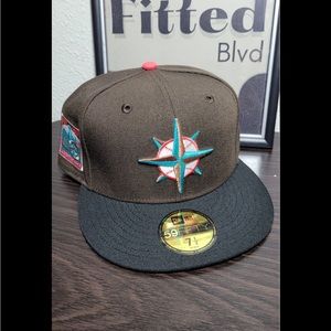 New Era Seattle Mariners 40th anniversary Aqua UV (Mocha/Teal) NWOT